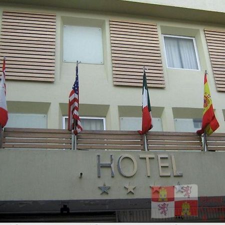 Hotel Castilla Y Leon Guadalajara Exteriör bild